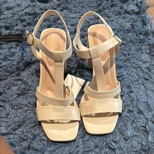 Elegant Cream Strappy Sandals